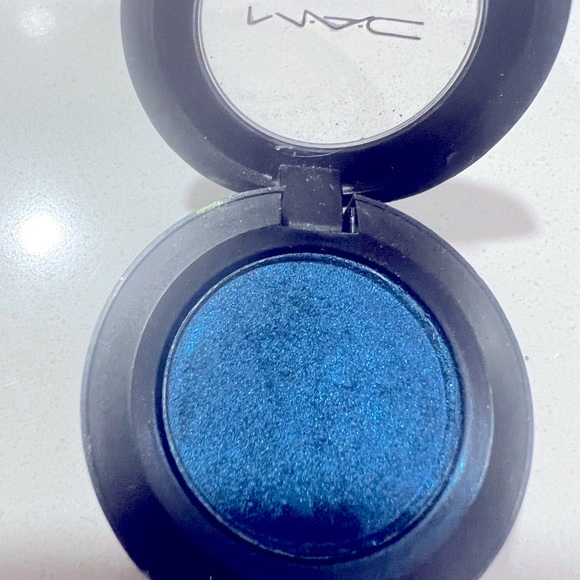 MAC eye shadows - blue bundle - Deep truth & Fade - Picture 4 of 7